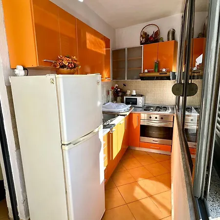 Cozy Escape Apartment Tirana Exterior photo